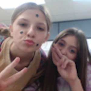 Meet your Posher, Lexie